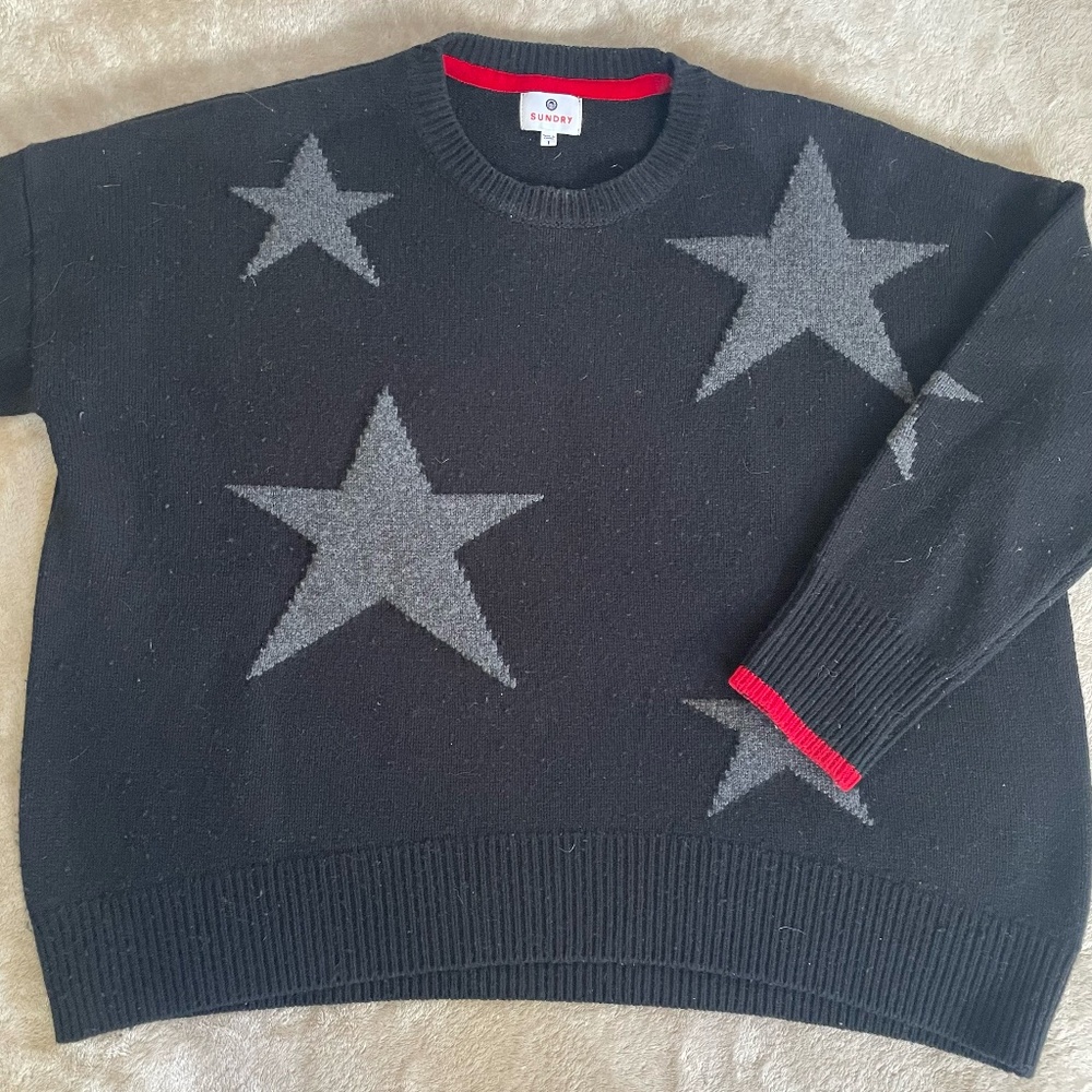 Sundry star sweater in black and gray, size small